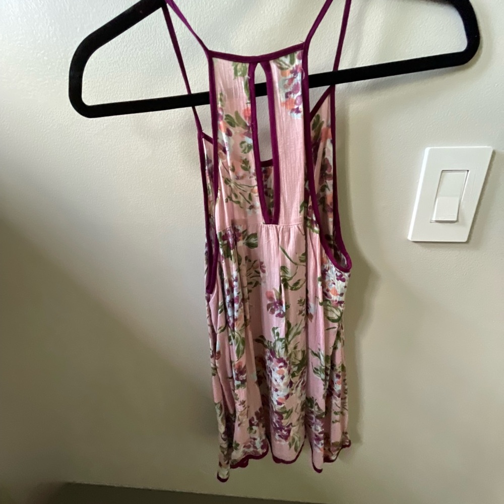 Floral Tank - Picture 2 of 2